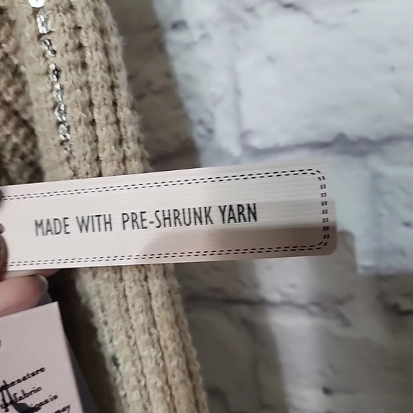 NWT Nanette Lepore Tan Short / Crop Sweater With Silver Sequins Medium - Picture 6 of 10